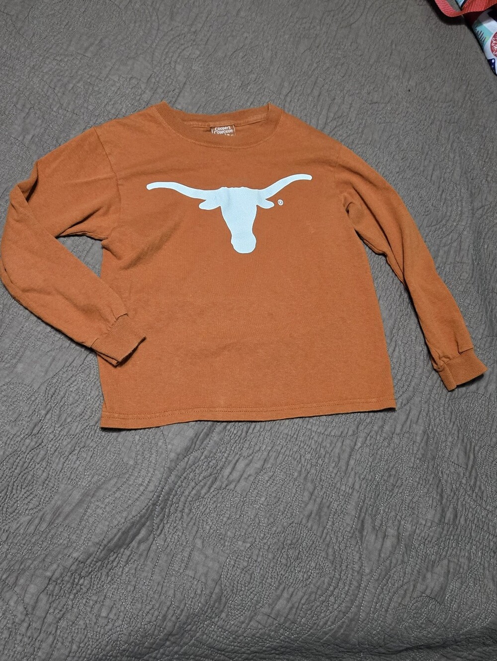 University of Texas Longhorns Youth Shirt, long sleeves, bevo silouette, S 6-7